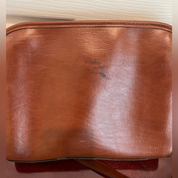 Vintage Leather Crossbody Purse - Picture 5 of 6